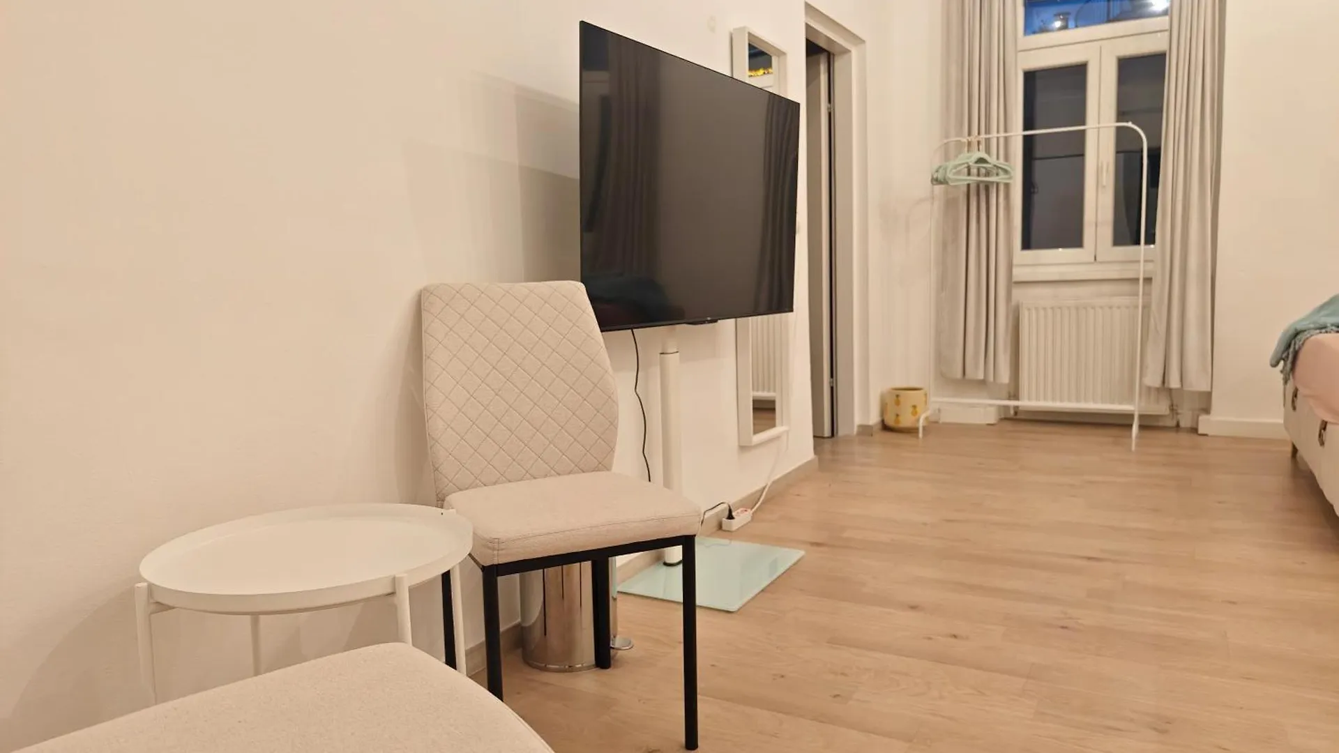 The Mint Apartment - Schoenbrunn Palace Vienna